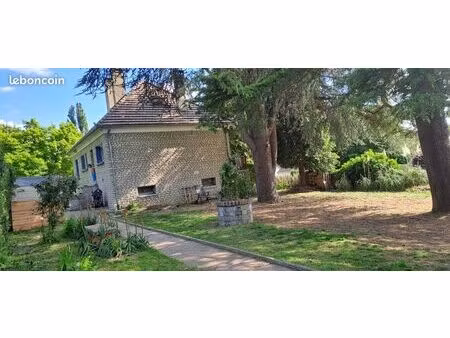 maison familiale 5 chambres – cadre calme et verdoyant