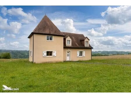 pavillon 5 pièces 146 m²
