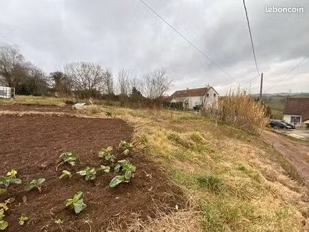 terrain 763 m² montcenis