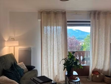 studio meublé refait à neuf - argonay