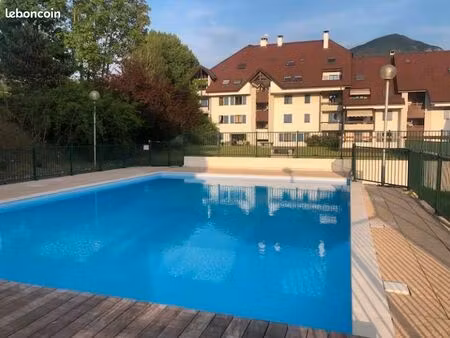 à louer – appartement meublé 99 m² – secteur abbaye / mairie d’ annecy-le-vieux