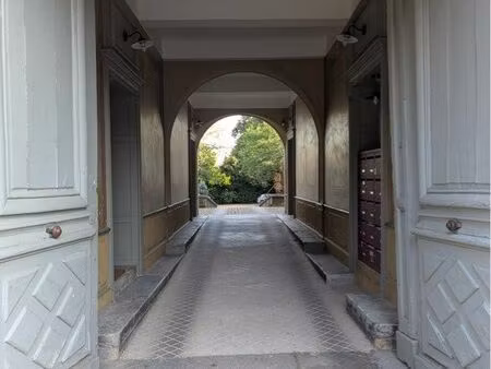 ensemble immobilier lot 9 parkings