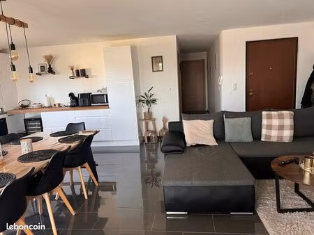 appartement 80m2 avec terrasse