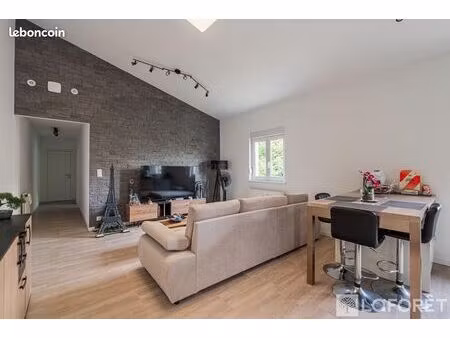 appartement 2 pièces 60 m²