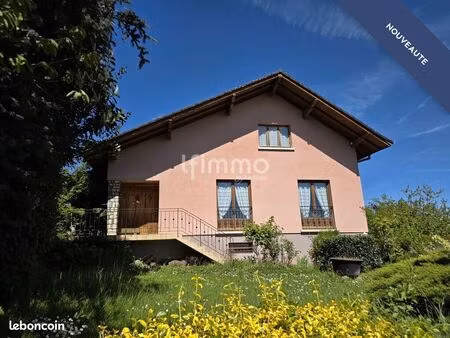 maison 6 pièces 130 m²
