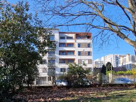 appartement 4 pièces 99 m²