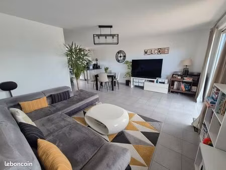appartement avec terrasse - esprit maison - 69m2