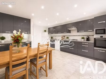 maison familiale 6 pièces 106 m²