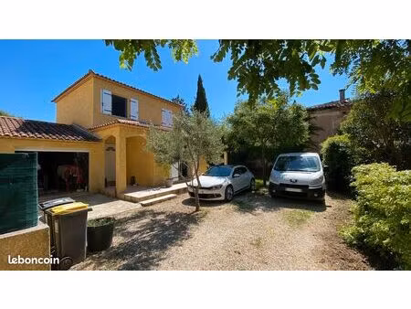 villa récente
