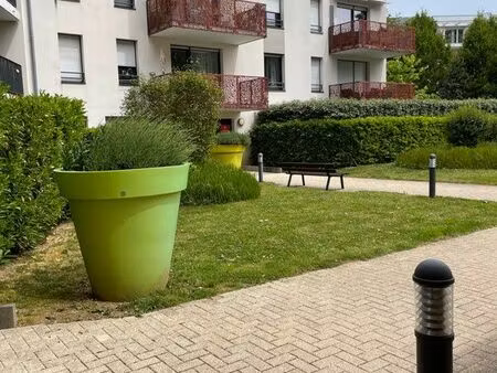 appartement 46m2 +terrasse dans résidence de standing