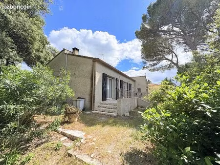 propriété 4 pièces 103 m²