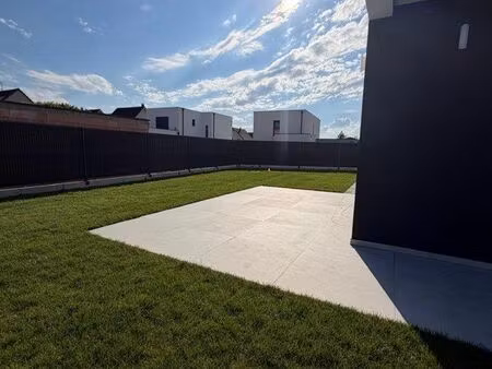 maison 5 pièces 148 m²