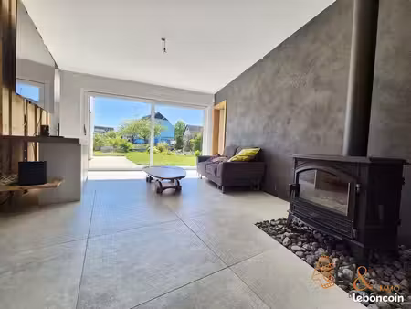 villa 7 pièces 164 m²