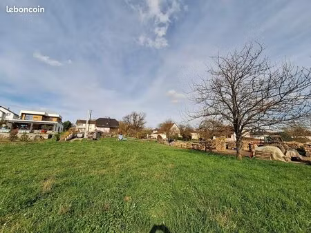 terrain 929 m² hochstatt