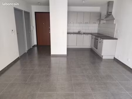 appartement 2 pièces à saint-julien-en-genevois