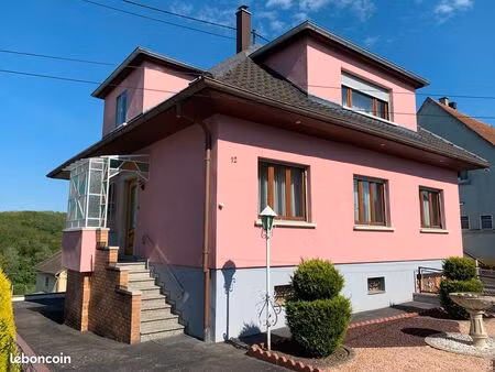 maison familiale à vendre - quartier pavillonnaire recherché de 67270 hochfelden. -