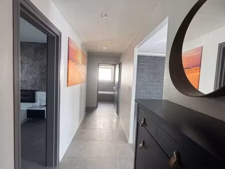 appartement t3/t4 – 73 m² – très lumineux – 2 balcons