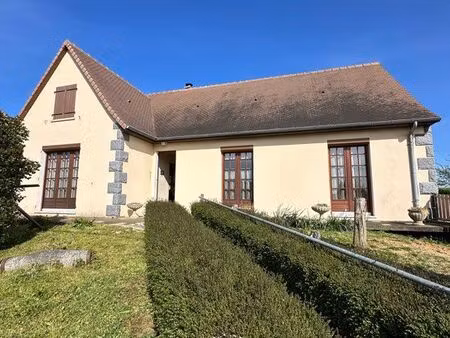 maison individuelle 140 m² – vue panoramique  calme & proche commerces