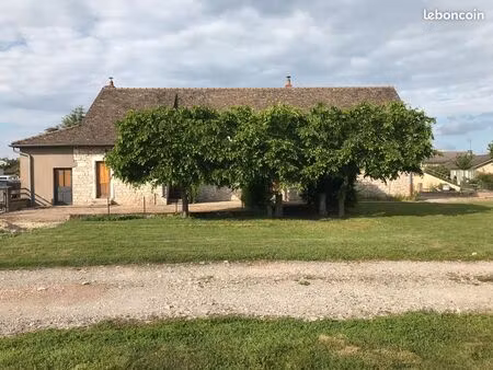 maison de caractère en pierre à rénover