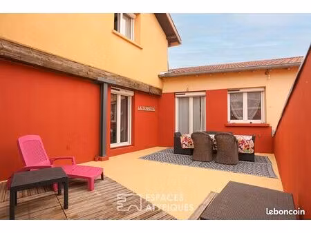 maison de ville 5 pièces 140 m²