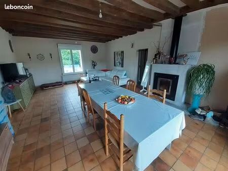 maison 4 pièces 93 m²