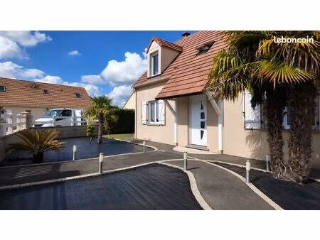 pavillon 5 pièces 130 m²