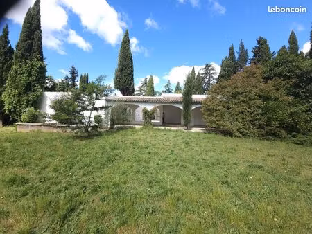 nîmes proche du golf maison de 150 m²