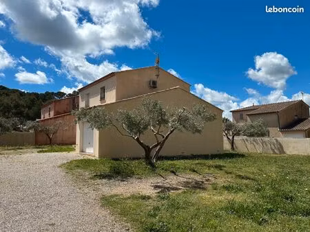 caveirac – élégante villa de style bastide au cœur de la vaunage