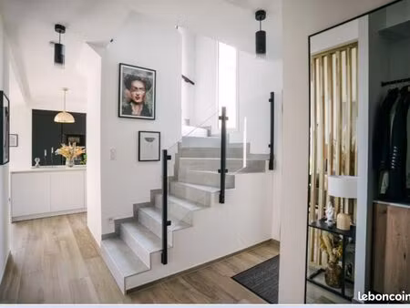 maison 7 pièces 151 m²