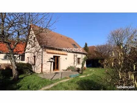 maison 5 pièces 102 m²