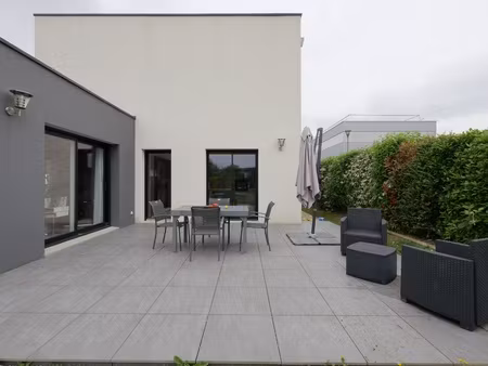 maison 6 pièces - 160 m²