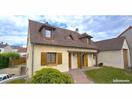 pavillon 7 pièces 171 m²