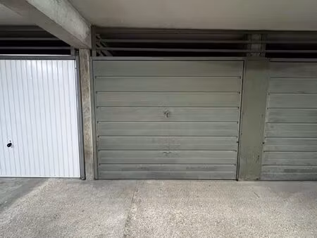 garage fermé sécurisé parking sous terrain du breuil