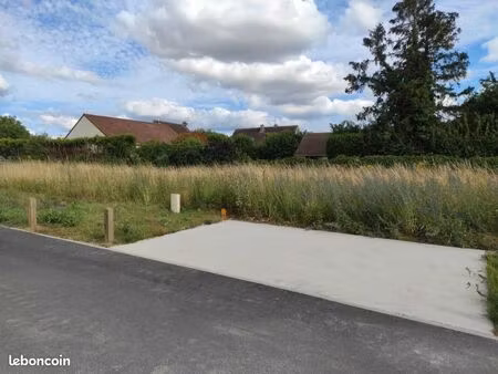 terrain 704 m² bennecourt