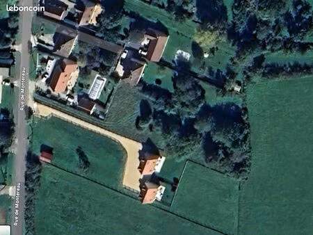terrain a bâtir ( 77154)