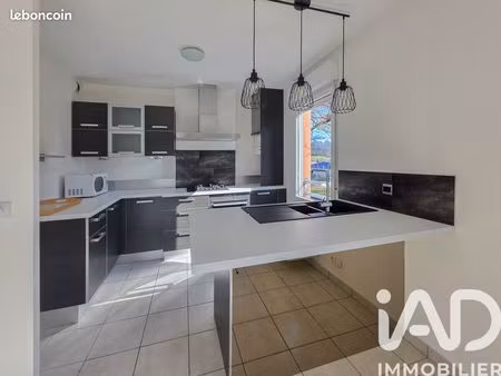 appartement 3 pièces 65 m²