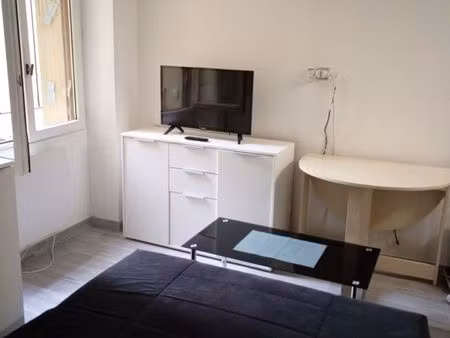 studio 1 pièce 17 m²