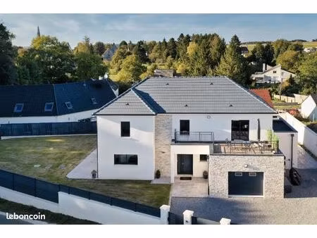 maison 7 pièces 120 m²