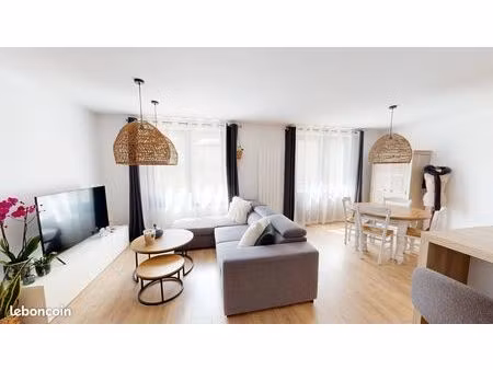 appartement 4 pieces - 94m²