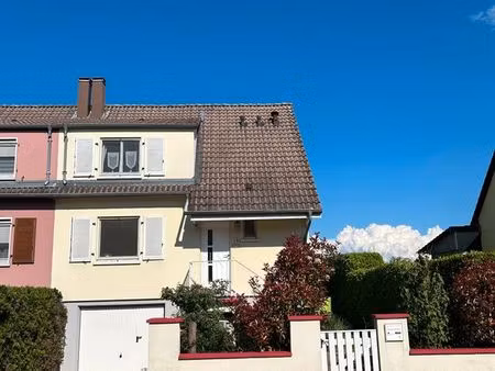 maison 3 chambres avec sous-sol total: disponible mi-novembre 2026