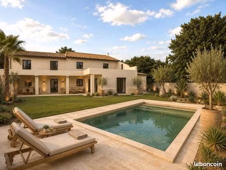 maison de caractère rénovée 182 m² avec piscine  annexe et terrain 2050 m² – la planette
