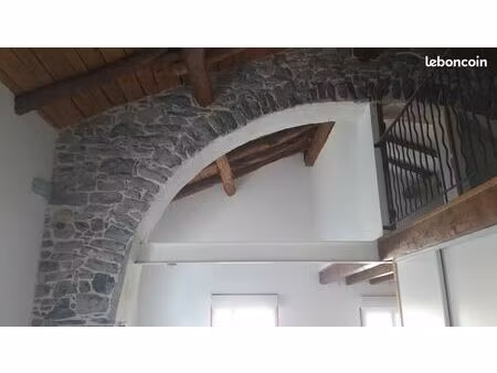 appartement grand t3/t4 atypique 115 m² – pierres apparentes – calme & charme -proche quis
