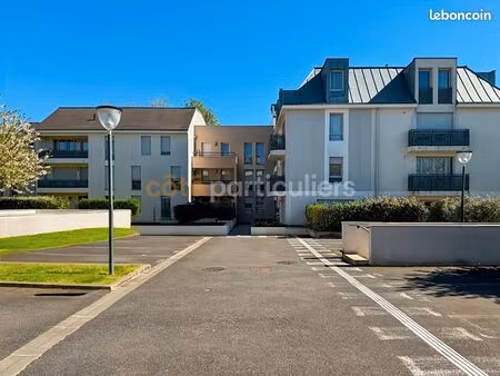studio 1 pièce 27 m²