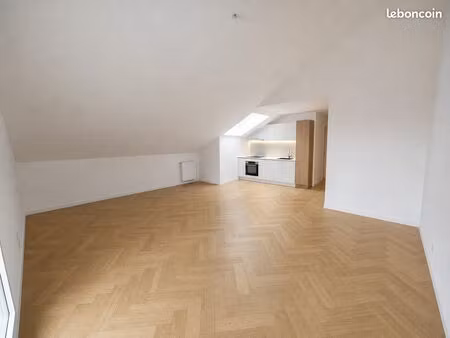 t3 rénové – 43 m² – castres proche gare