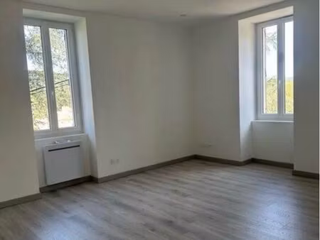 appartement t3 de 80m2 entièrement rénové