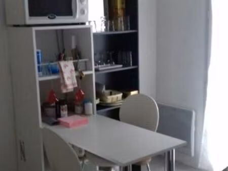 studio meublé