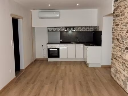 t3 rénové 60 m² avec patio 30 m²  climatisation et dpe c – valence-d’albigeois