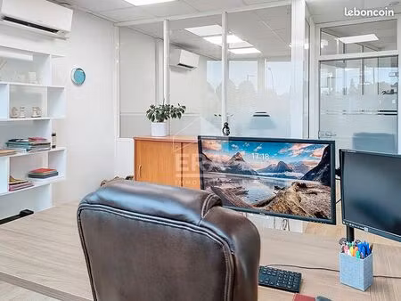 bureaux 171 m² chaumontel