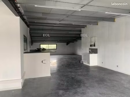 bureaux 203 m²