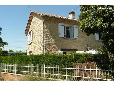 maison a louer a carpentras